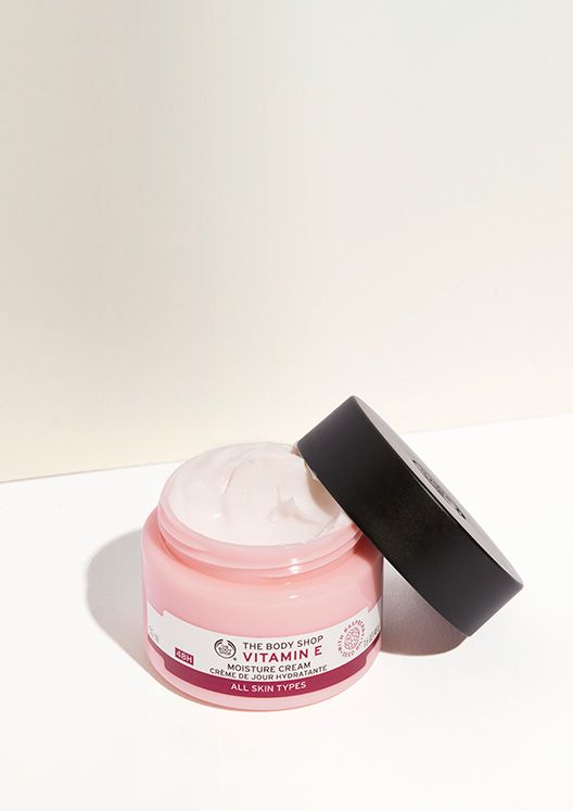 Skincare Vitamin Moisture Cream The Body Shop
